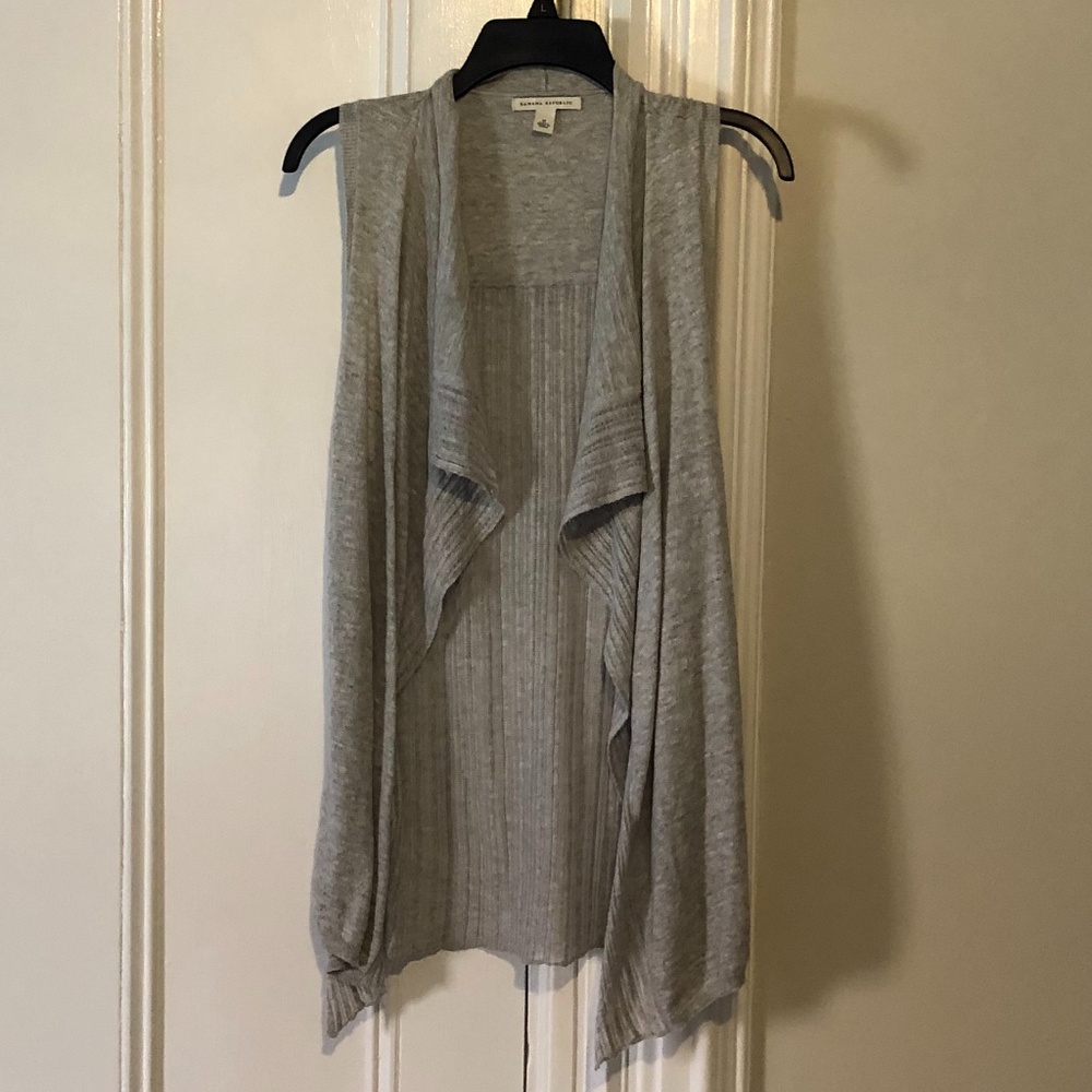 Banana Republic Sleeveless Open Front Cardigan, M
